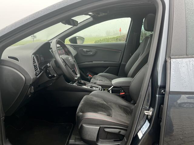 Seat LEON ST 1.5 TSI FR Ultimate Edition Black Virtual dash | panoramadak | DAB | Carplay / Android auto