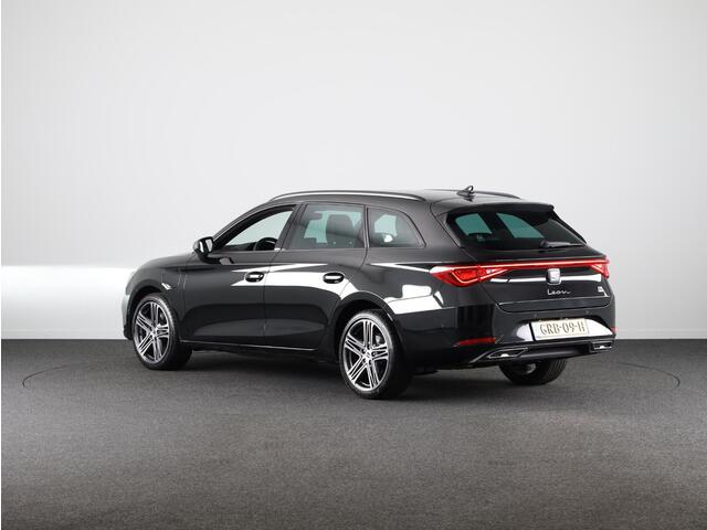 Seat LEON Sportstourer 1.5 TSI e-Hybrid FR PHEV First Edition 204pk Plug in Hybrid | Keyless Entry | 18 inch Lichtmetalen velgen | Verwarmbare voorstoelen