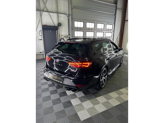 Seat LEON Cupra CARBON EDITION 4 Drive PANO BEATS BREMBO 2.0 TSI 1 of 300