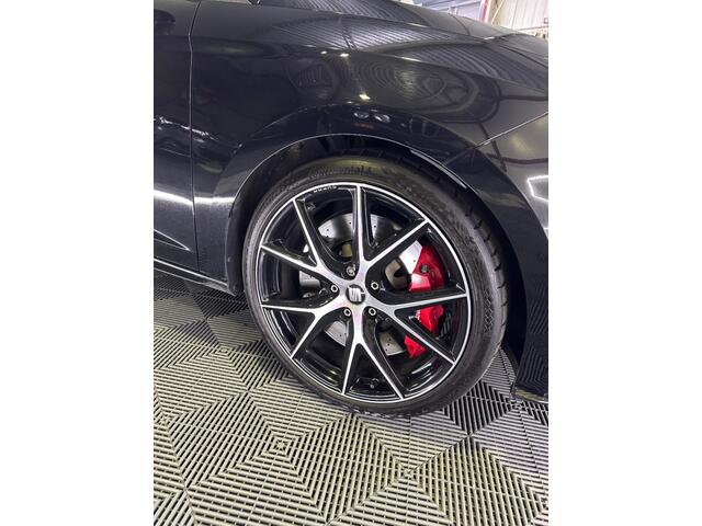 Seat LEON Cupra CARBON EDITION 4 Drive PANO BEATS BREMBO 2.0 TSI 1 of 300