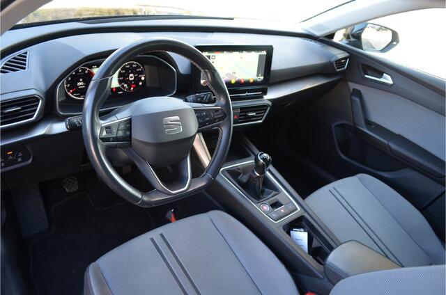 Seat LEON Sportstourer 1.5 TSI Virtual cockpit | Carplay | Adaptive cruise | LMV |