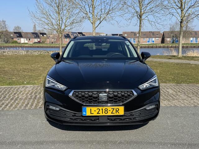 Seat LEON 1.0 eTSI Style Business intens | Camera | Carplay