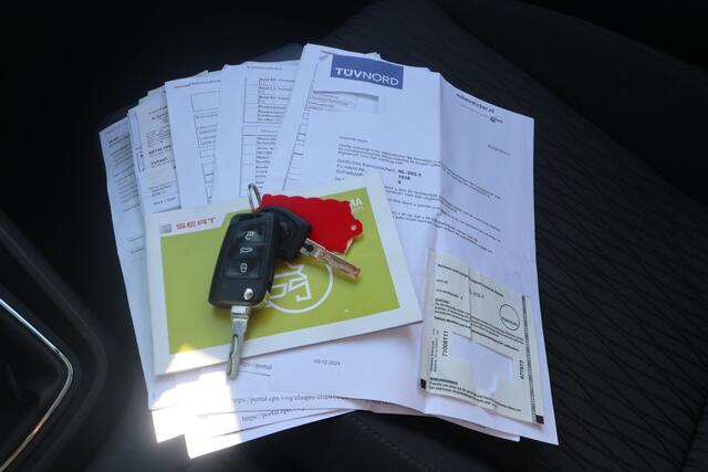 Seat LEON ST 1.0 EcoTSI Style Connect | Navigatie | Climate Control | PDC |