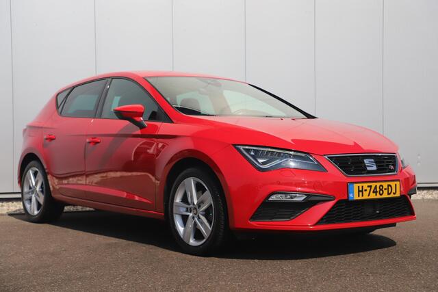 Seat LEON 1.0 TSI FR Ultimate Edition Virtual Cockpit Keyless Full LED Navigatie Carplay Android Achteruitrijcamera Beats Audio Adaptive Cruise Lane Assist