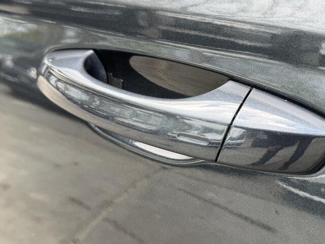 Seat LEON 1.5 TSI 150pk DSG FR Ultimate Edition Stoelverwarming LED Koplampen Virtual Cockpit BEATS Audio