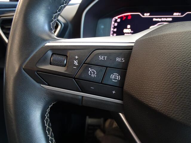 Seat LEON FR 1.5 TSI Style Business Intense 6-Bak, Multimedia, Airco/ECC, Adaptieve CruiseControl, Parkeersensoren, LM-velgen