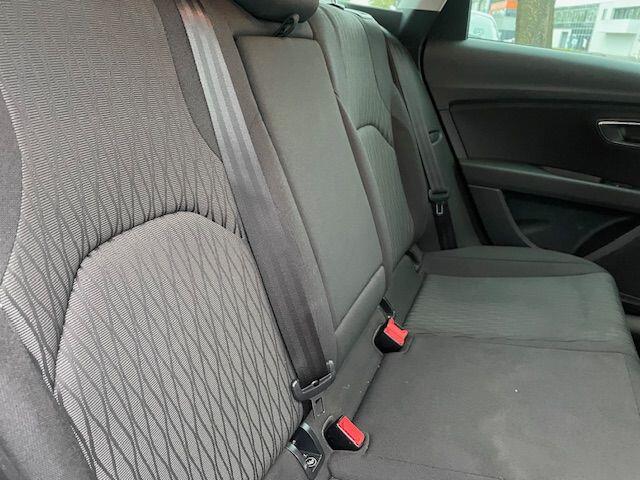 Seat LEON ST 1.0 EcoTSI Style Connect+ Airco/ECC,Cruisecontrol,Navigatie,Camera