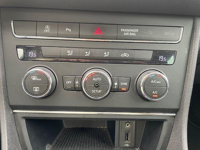 Seat LEON ST 1.0 EcoTSI Style Connect+ Airco/ECC,Cruisecontrol,Navigatie,Camera