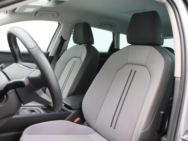 Seat LEON Sportstourer 1.0 TSi 110 Pk Style Business Intense | Adaptive Cruise | CarPlay | Navigatie | Bluetooth | Achterruitrijcamera | 17 Inch | 59.700 Km!!