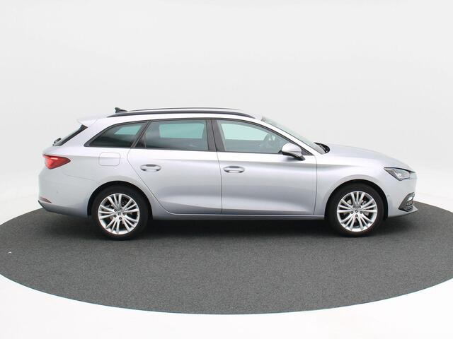 Seat LEON Sportstourer 1.0 TSi 110 Pk Style Business Intense | Adaptive Cruise | CarPlay | Navigatie | Bluetooth | Achterruitrijcamera | 17 Inch | 59.700 Km!!
