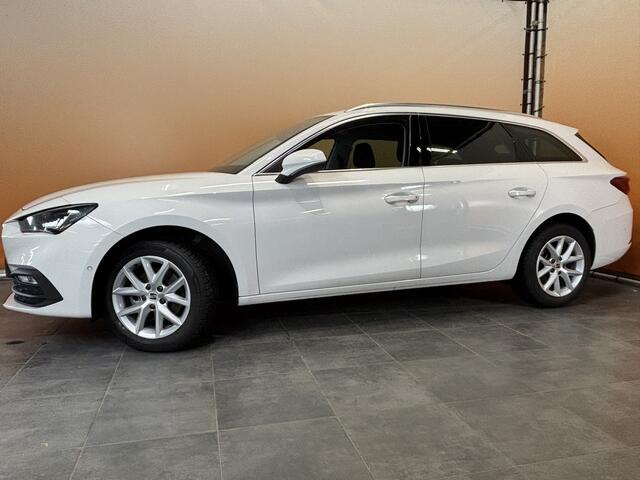 Seat LEON Sportstourer 1.5 eTSI Style Launch Edition automaat | navigatie cruise control | pdc