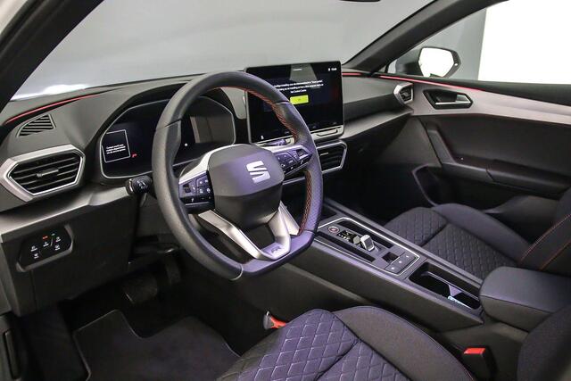 Seat LEON Sportstourer FR First Edition 1.5 TSI eHybrid 204pk DSG Automaat Adaptive cruise control, Navigatie, Achteruitrijcamera, App connect, LED verlichting, Airco, Parkeersensoren