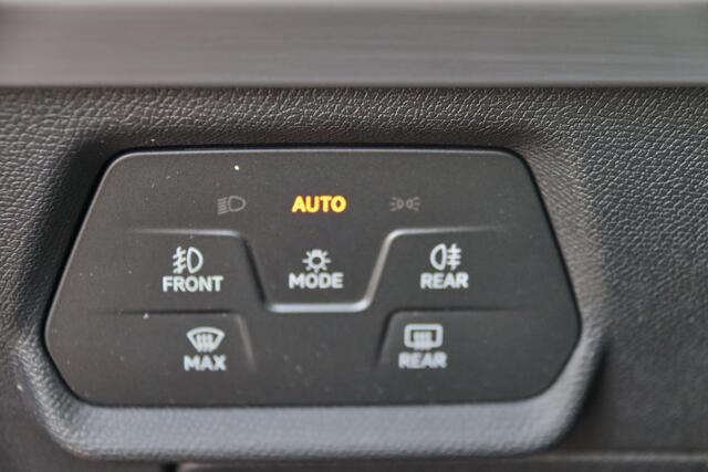 Seat LEON Sportstourer FR Business Intense 1.0 eTSI 81kW / 110pk 7 versn. DSG | Panoramadak |