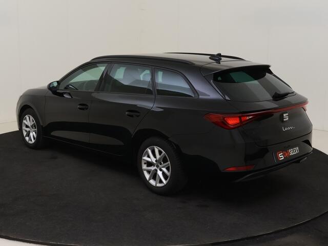 Seat LEON 1.0 eTSI Style | Cruise | Stuur/stoel verwarm. | Camera | Navi |