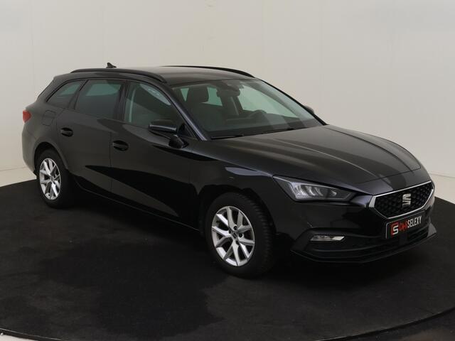 Seat LEON 1.0 eTSI Style | Cruise | Stuur/stoel verwarm. | Camera | Navi |