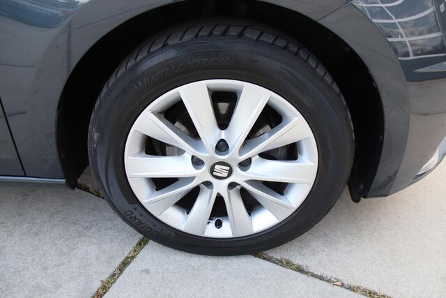 Seat LEON 1.0 EcoTSI Style Business Intense Carplay, 2x PDC, NL Auto Lente aanbieding!