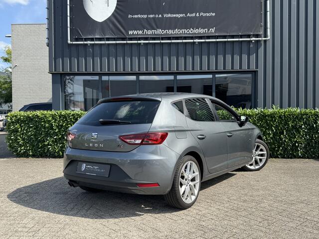 Seat LEON FR 1.4 EcoTSI 150pk Connect Leder/alcantara Navi 18" 163dkm!!