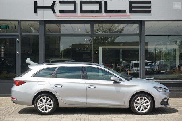 Seat LEON Sportstourer 1.0 TSI Style | groot navi |