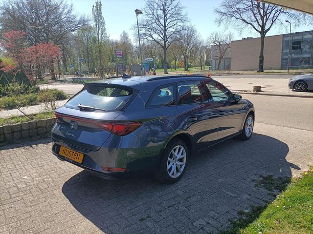 Seat LEON SPORTSTOURER 1.5 TSI Style Business Intense, Navi, Cruise