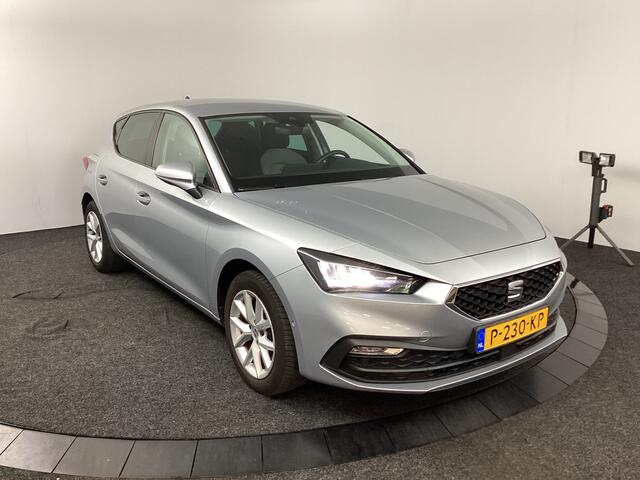 Seat LEON 1.0 eTSI Style Business Intense | Verwacht | Trekhaak |