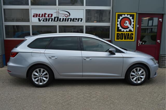 Seat LEON ST 1.0 EcoTSI Style Business Intense O.a: Full LED, Sportstoelen, Keyless, DAB, Rijklaar, Etc. All-in prijs!