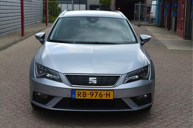 Seat LEON ST 1.0 EcoTSI Style Business Intense O.a: Full LED, Sportstoelen, Keyless, DAB, Rijklaar, Etc. All-in prijs!