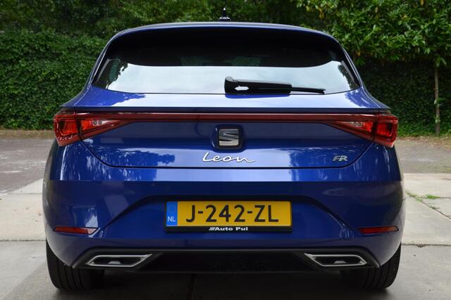 Seat LEON 1.0 TSI FR Launch Edition Navi/Ecc/Pdc/Apple Carplay/Android Auto/Extra getint glas/Virtual dashboard/lichtmetalen velgen 17"