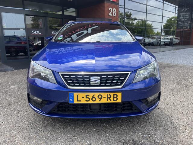 Seat LEON ST 1.8 TSI Xcellence Business Intense // LED // HALF LEDER-ALCANTARA // ELEK. STOELEN // SEAT SOUND // ADAP. CRUISE // NAVI+CARPLAY //