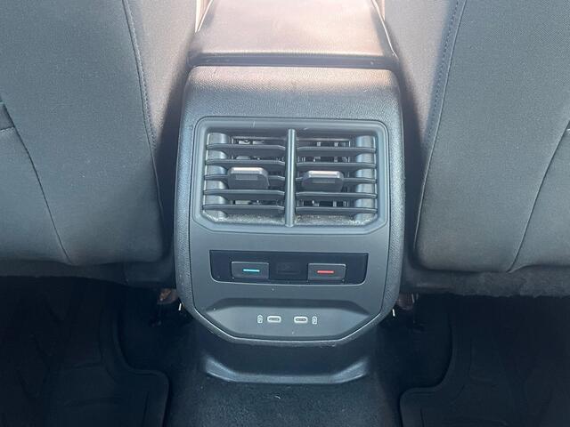 Seat LEON Sportstourer 1.5 eTSI 150pk DSG Style