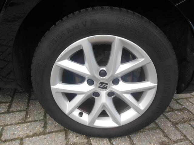 Seat LEON 1.0 TSI Reference Staat in De Krim