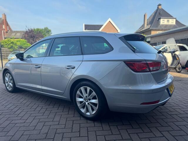 Seat LEON ST 1.0 ECOTSI STYLE BUSINESS INTENSE / NAVI / CRUISE /