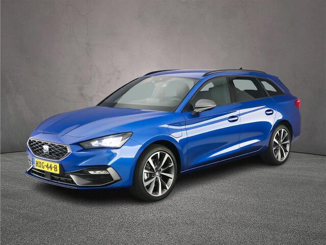 Seat LEON Sportstourer Style Business Intense 1.5 TSI eHybrid 204pk DSG Automaat Adaptive cruise control, Navigatie, LED koplampen, App connect, Parkeersensoren, Airco, DAB, Radio