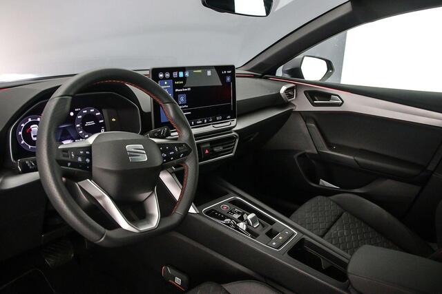 Seat LEON Sportstourer Style Business Intense 1.5 TSI eHybrid 204pk DSG Automaat Adaptive cruise control, Navigatie, LED koplampen, App connect, Parkeersensoren, Airco, DAB, Radio