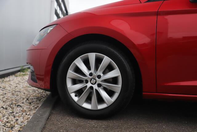 Seat LEON ST 1.0 EcoTSI Style Business Intense DSG Automaat Navigatie Achteruitrijcamera Carplay Android Climate Cruise Control Rijstrooksensor