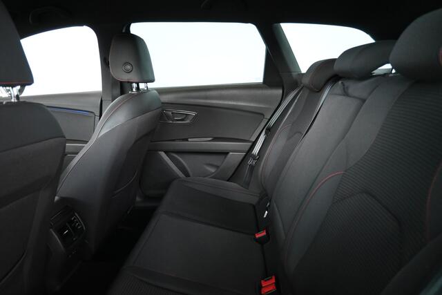 Seat LEON ST 1.0 TSI FR Ultimate Edition Clima Navigatie Stoelverwarming Rijklaarprijs Inruil Mogelijk!