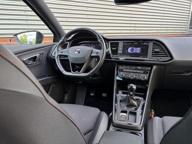 Seat LEON 1.5 TSI FR Ultimate Edition | Beats Sound | Car Play | Virt. Cockpit | LMV 18" | Dealer Onderhouden |