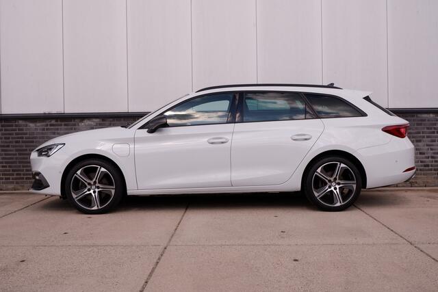 Seat LEON Sportstourer 1.4 TSI eHybrid PHEV FR Business Intense | LED | Virtual Cockpit | Memory | Navi | Camera | Carplay | ACC | Sfeerverlichting