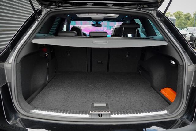 Seat LEON ST 2.0 TSI 4DRIVE CUPRA R Ultimate Edition / Pano / Carplay