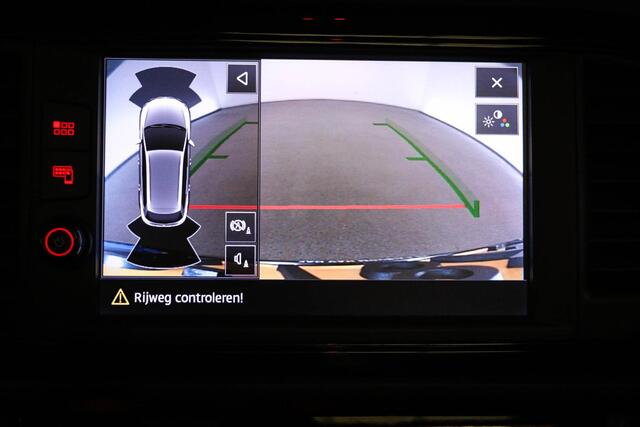 Seat LEON ST 2.0 TSI 4DRIVE CUPRA | PANORAMADAK | BEATS DAB | CAMERA | 19"