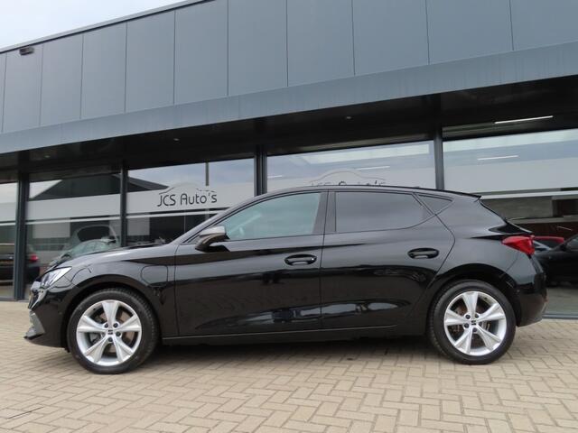 Seat LEON 1.4 TSI eHybrid PEHV FR Business Intense Pano 2021