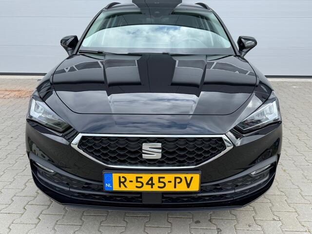 Seat LEON 1.0 TSI STYLE BUSINESS INTENS / ACC / CAMERA / APPLE CARPLAY / NL-AUTO / DEALER ONDERHOUDEN.