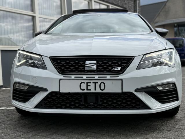 Seat LEON 2.0 TSI CUPRA 300 PANO