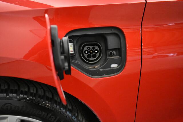 Seat LEON 1.4 TSI eHybrid PHEV FR Business Intense Navi Adep Cruis