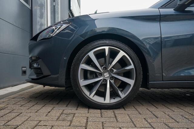Seat LEON Sportstourer 1.5 eTSI FR Launch Edition