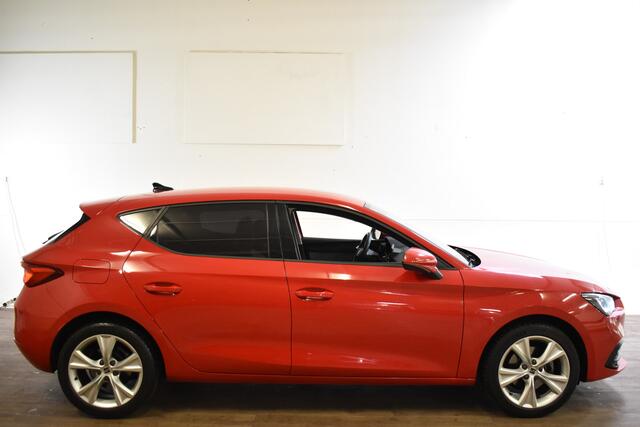 Seat LEON TSI 110PK STYLE BUSINESS VIRTUAL/PDC/ECC