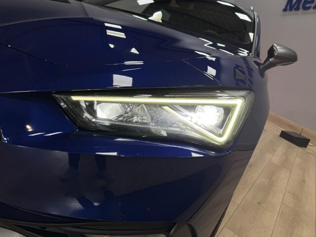 Seat LEON Sportstourer 1.4 TSI eHybrid PHEV FR Airco ECC | Panorama | LED | Adaptive Cruise | Virtual | Camera | Isofix