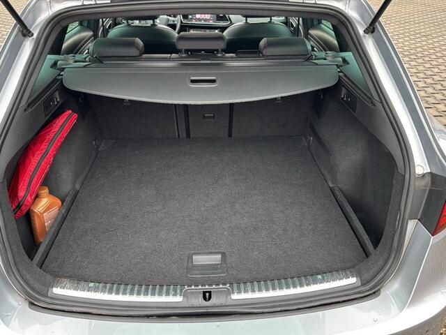 Seat LEON 2.0 TDI DSG FR PANO-DAK/CAMERA/BEATS-AUDIO/NAVI/CARPLAY/ACC/STOELVERW