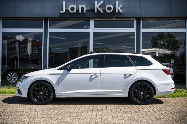 Seat LEON ST 1.5 TSi 150 pk FR Ultimate Edition Black | Panoramadak | Beats | Winter
