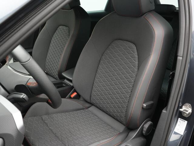 Seat LEON Sportstourer 1.4 TSI eHybrid 204 pk DSG FR Business Intense | Trekhaak | Full LED | Sportstoelen | Stoelverwarming | Achteruitrijcamera | 18 inch 'Performance'