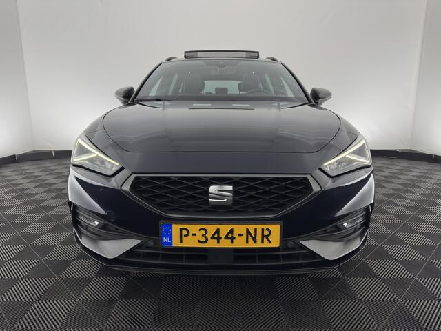 Seat LEON Sportstourer 2.0 TDI FR Business Intense Aut. (INCL-BTW) *PANO | FULL-LED | ADAPTIVE-CRUISE | DIGI-COCKPIT | NAVI-FULLMAP | LEATHER-MICROFIBRE | CARPLAY | KEYLESS | SHIFT-PADDLES | SPORT-SEATS | AMBIENT-LIGHT | CAMERA | 17''ALU | TO